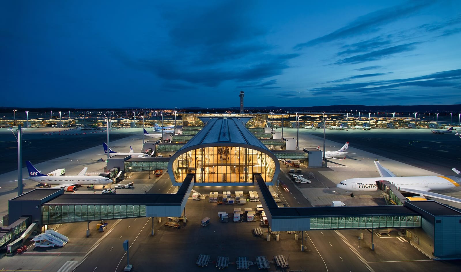 Oslo — Oslo Airport to the City